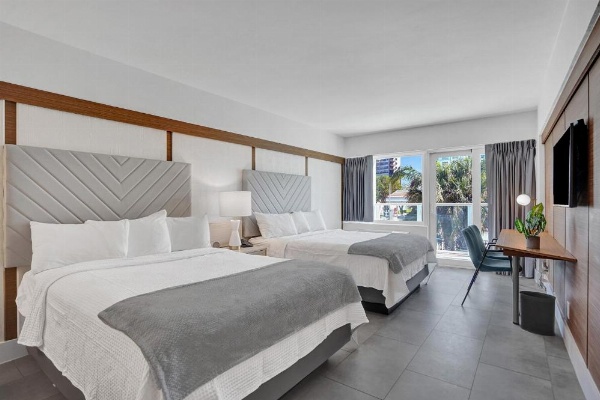 Royal Beach Palace image 8